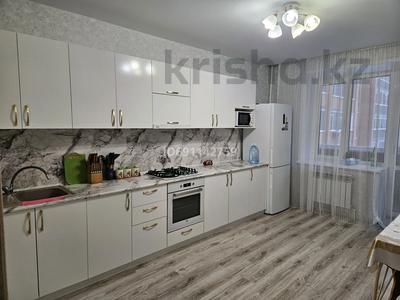 2-комнатная квартира, 78 м², 3/9 этаж, Береке 52 за 33.5 млн 〒 в Костанае