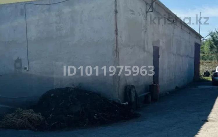 Еркін, қоймалар, жқб, автосервистер мен көлік жуу · 280 м², бағасы: 250 000 ₸ в Уральске, мкр Омега — фото 2