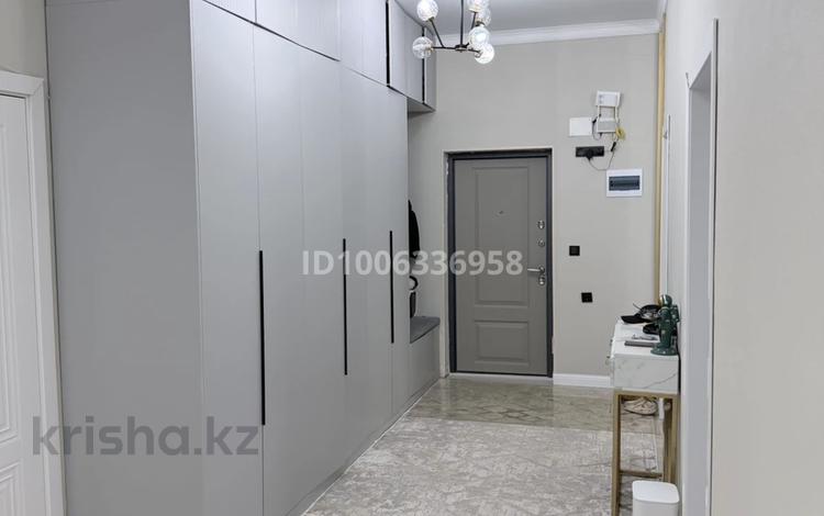 3-комнатная квартира · 121 м² · 2/10 этаж, 18А мкр 10 за 57 млн ₸ в Актау — фото 27