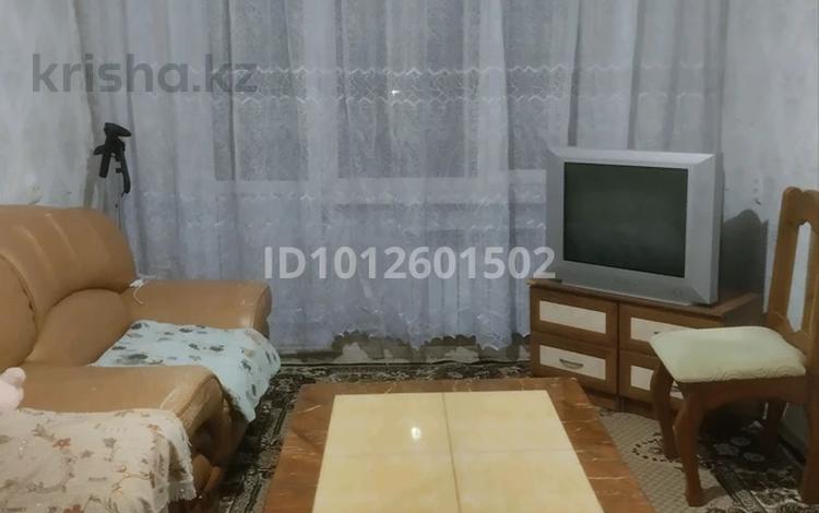 2-комнатная квартира · 45 м² · 5/5 этаж, мкр Самал — На против 9 мкр за 12 млн ₸ в Таразе — фото 2