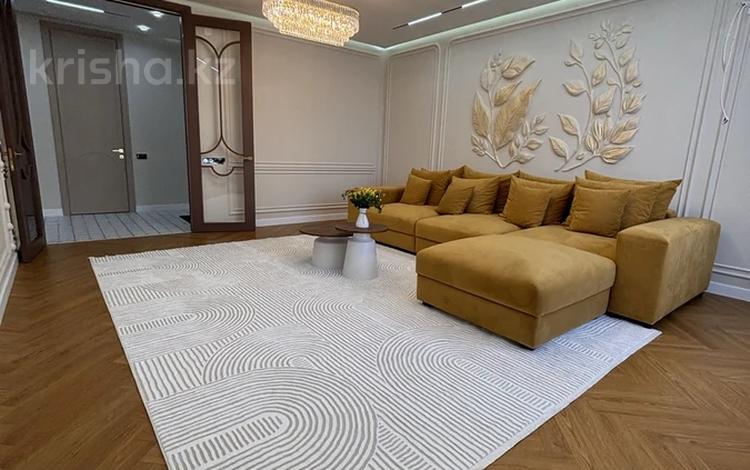 4-комнатная квартира · 141 м² · 8 этаж, Е-899 1/1 за 155.9 млн ₸ в Астане, Есильский р-н — фото 2