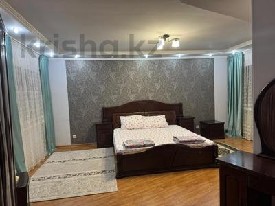 3-бөлмелі пәтер · 85 м² · 2/5 қабат, 14-й мкр, бағасы: ~ 22 млн ₸ в Актау