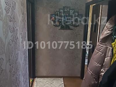 2-комнатная квартира · 50 м² · 3/5 этаж, 7.микрорайон 48 — Возле Карзина рядом 8.школо Куаныш Садик за 9.5 млн 〒 в Темиртау