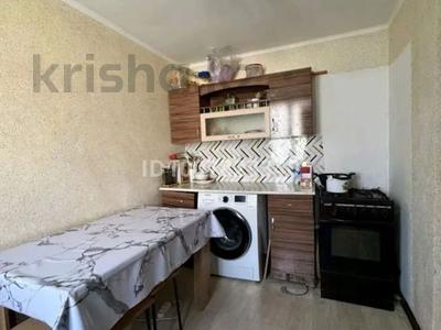 Отдельный дом · 2 комнаты · 100 м², Евразийская — Старый Аэропорт за 90 000 〒 в Уральске