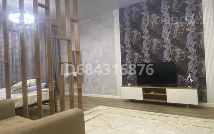 1-комнатная квартира · 57 м² · 1/4 этаж, Кайрат Жумагалиев 31 — Абиш Кекилбаева за 13 000 ₸ в Уральске — фото 7