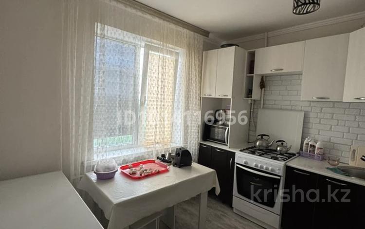 2-комнатная квартира · 51 м² · 8/9 этаж, мкр 12 62 за 17.5 млн ₸ в Актобе — фото 2
