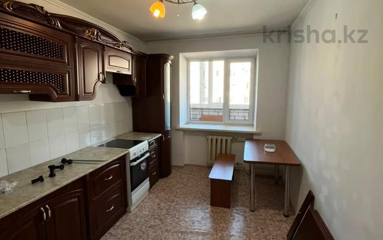 3-комнатная квартира · 74.8 м² · 9/10 этаж, Энергетик 5 за 27 млн ₸ в Семее — фото 2