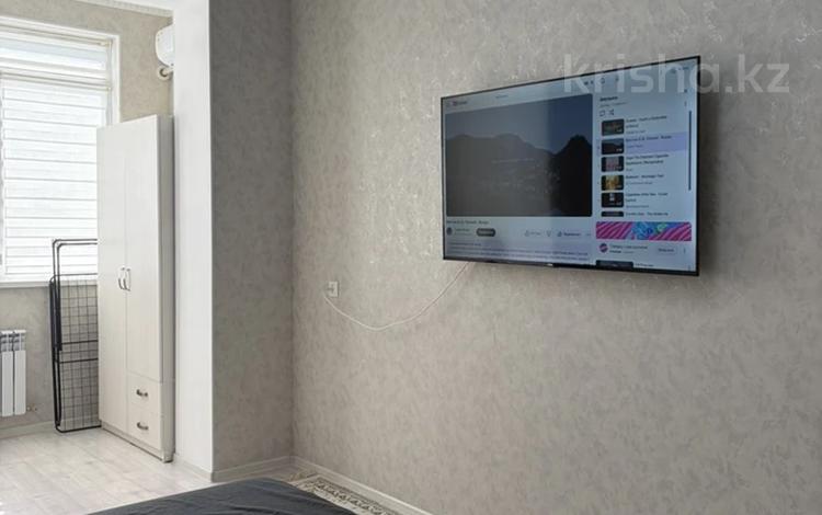 1-бөлмелі пәтер · 50 м² · 5/7 қабат, 17-ш/а., ​17-й микрорайон 110, бағасы: 12 000 ₸ в Актау, 17-й мкр — фото 9