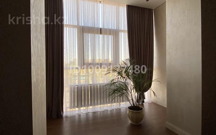 3-бөлмелі пәтер · 110 м² · 2/9 қабат, Мкр-он Орбита 1 17/2, бағасы: 85 млн 〒 в Караганде — фото 40