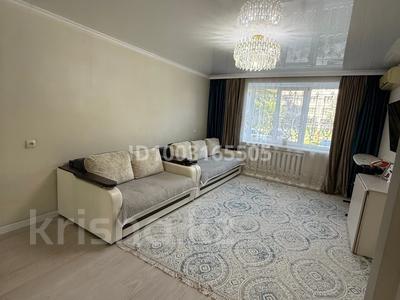 3-бөлмелі пәтер · 63 м² · 1/9 қабат, Карбышева 22 — Район студгородка, бағасы: 27.3 млн ₸ в Усть-Каменогорске