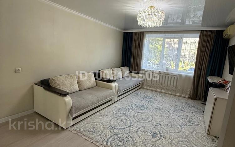 3-бөлмелі пәтер · 63 м² · 1/9 қабат, Карбышева 22 — Район студгородка, бағасы: 27.3 млн ₸ в Усть-Каменогорске — фото 2