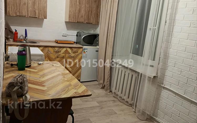 1-бөлмелі пәтер · 25 м² · 5/5 қабат, Кобыланды батыра 24, бағасы: 8 000 ₸ в Костанае — фото 2