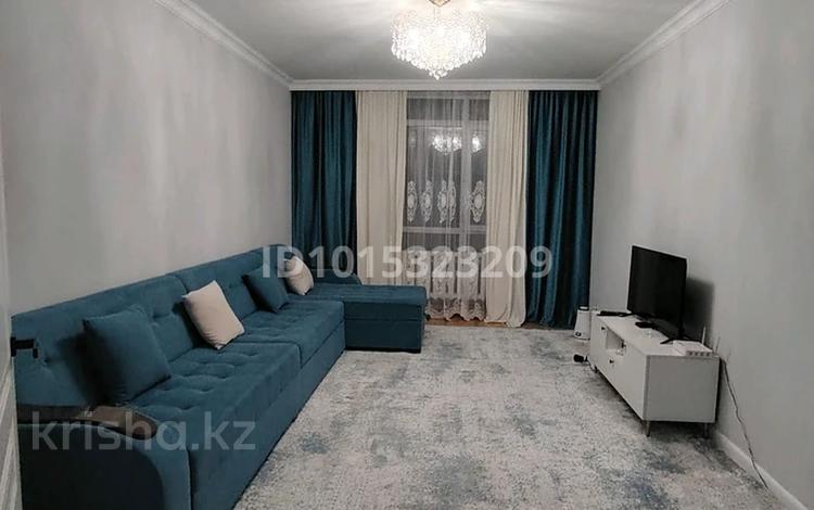 2-комнатная квартира · 72 м² · 16/18 этаж, Коргалжынское шоссе 25 за 300 000 ₸ в Астане, Нура р-н — фото 2