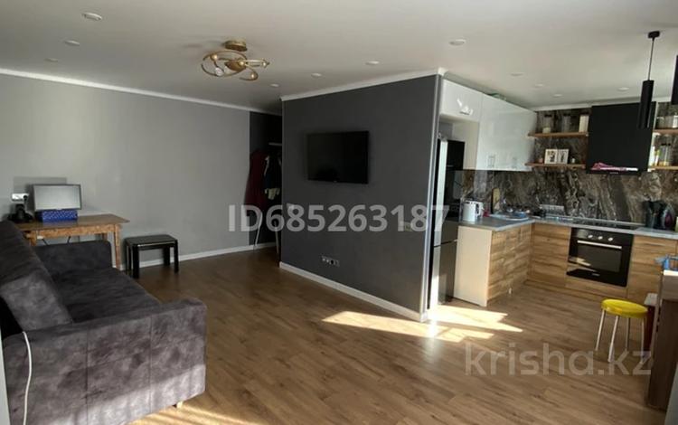 2-комнатная квартира · 42 м² · 4/5 этаж, Крылова 83 — Колос за 240 000 〒 в Усть-Каменогорске, Ульбинский — фото 2