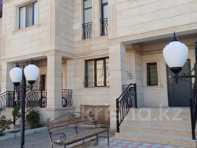 Дом · 4 комнаты · 200 м², мкр "Толкын-2" за 65 000 ₸ в Актау, мкр "Толкын-2"