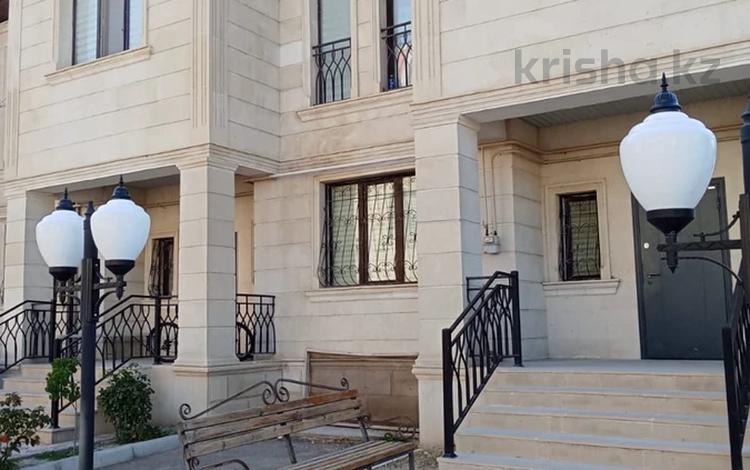 Дом · 4 комнаты · 200 м², мкр "Толкын-2" за 65 000 ₸ в Актау, мкр "Толкын-2" — фото 2