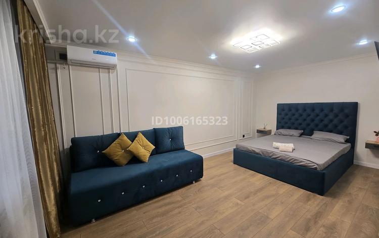 1-комнатная квартира · 33 м² · 1/5 этаж, мкр 8 281 — Братья Жубановых за 18 млн 〒 в Актобе — фото 2