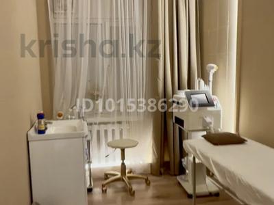 Салоны красоты, студии · 11 м² за 80 000 ₸ в Алматы, Бостандыкский р-н
