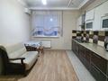 2-бөлмелі пәтер · 100 м² · 3/12 қабат, 11 ш/а., Локомотивная 7, бағасы: 12 000 ₸ в Актобе, мкр 11 — фото 4