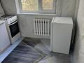3-бөлмелі пәтер · 50 м² · 2/5 қабат, Тоқмағанбетова 2, бағасы: 130 000 ₸ в  — фото 7