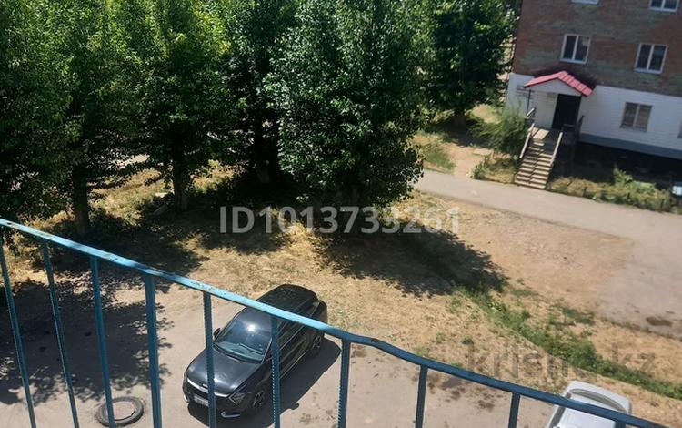 2-бөлмелі пәтер · 44.5 м² · 4/5 қабат, 3.микрорайон 10, бағасы: 8 млн ₸ в Шемонаихе — фото 2
