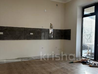 Отдельный дом · 5 комнат · 180 м² · 6.5 сот., 777 777 — Аблайхана за ~ 45 млн 〒 в Каскелене