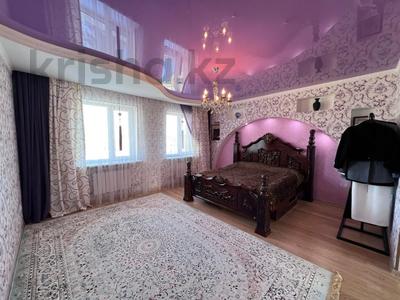 Отдельный дом · 5 комнат · 250 м², Ак шагала за 900 000 〒 в Атырау