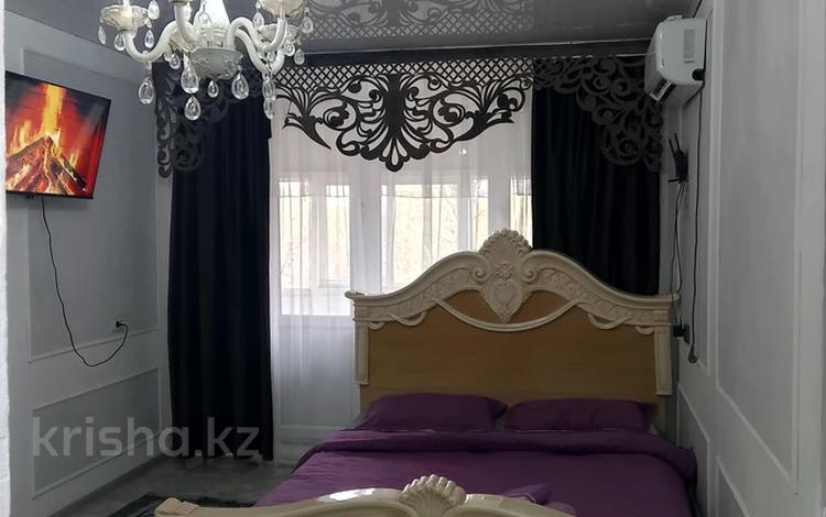 1-комнатная квартира · 37 м², мкр Алатау, Мынбулак 38 за 6 000 〒 в Таразе — фото 145