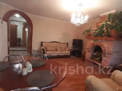 4-комнатная квартира · 74 м² · 2/5 этаж, Театральная за 30.5 млн 〒 в Петропавловске