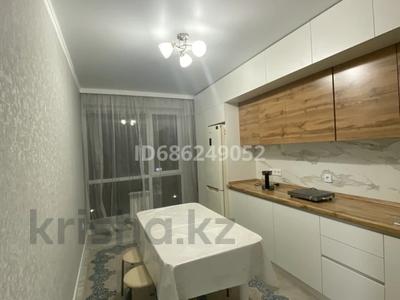 Пәтерлер в Алматы: 2-бөлмелі пәтер · 60 м² · 3/10 қабат, мкр Шугыла, Мкр. Шугыла, бағасы: 290 000 〒 2-бөлмелі пәтер · 60 м² · 3/10 қабат, мкр Шугыла, Мкр. Шугыла, бағасы: 290 000 〒 в Алматы, Наурызбайский р-н