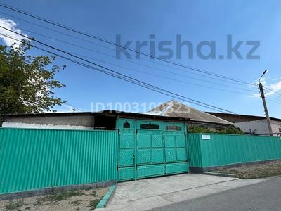 Отдельный дом · 6 комнат · 156 м² · 6 сот., Пер.казаков 2 — Район Тайвань,сзади погран.части за 28 млн 〒 в Таразе