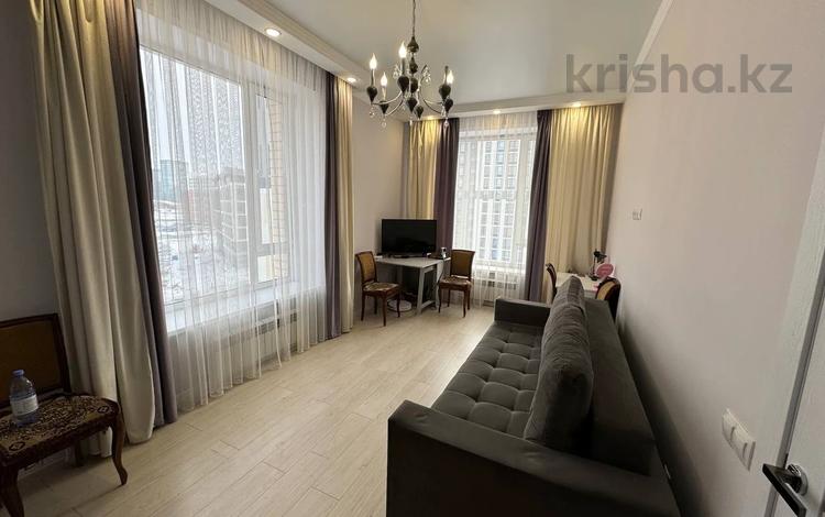 2-комнатная квартира, 56 м², 7/10 этаж, Айтеке би 14