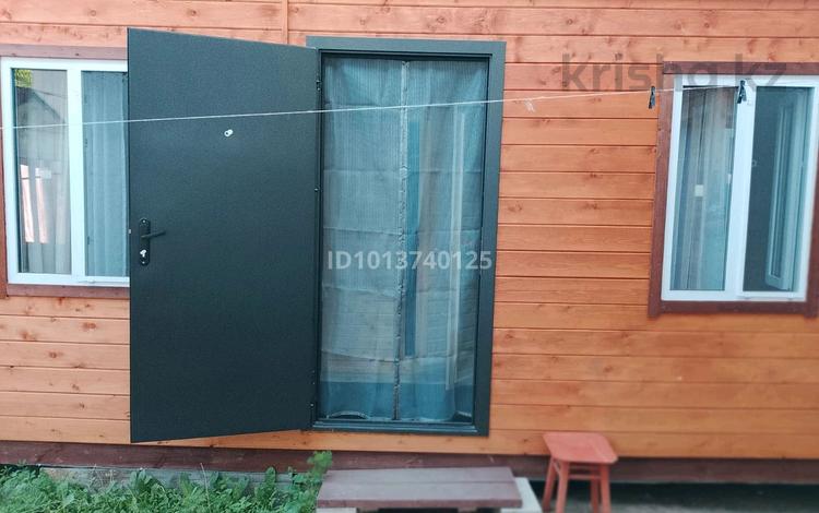 Жеке үй · 2 бөлме · 35 м², Сакен Сейфуллина 25, бағасы: 20 000 ₸ в Бурабае — фото 2
