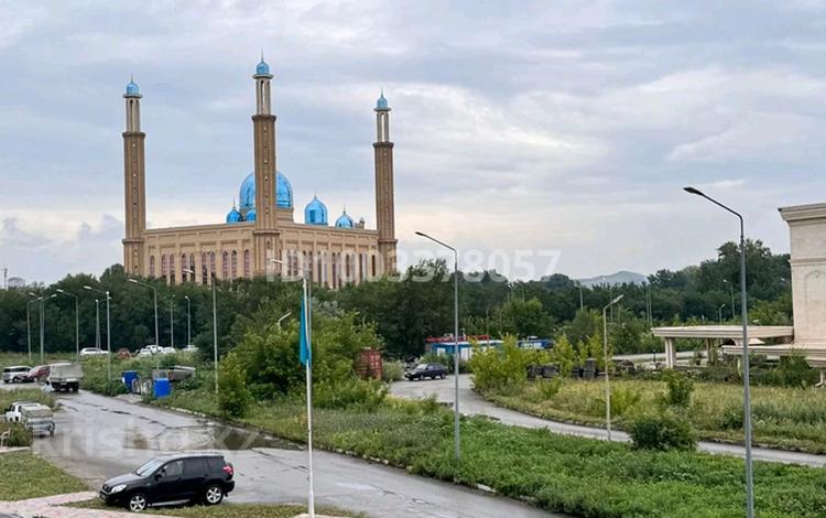 1-комнатная квартира · 42 м² · 2 этаж, Жибек жолы 3 за 10 000 〒 в Усть-Каменогорске, Ульбинский — фото 2