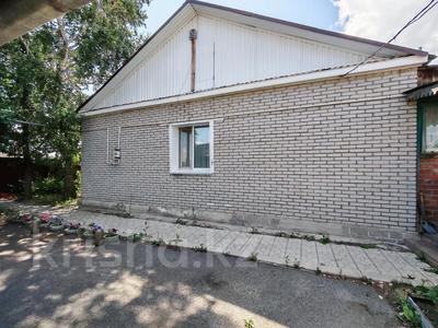 Отдельный дом · 3 комнаты · 72.7 м² · 10 сот., Молодежная за 20 млн 〒 в Костанае