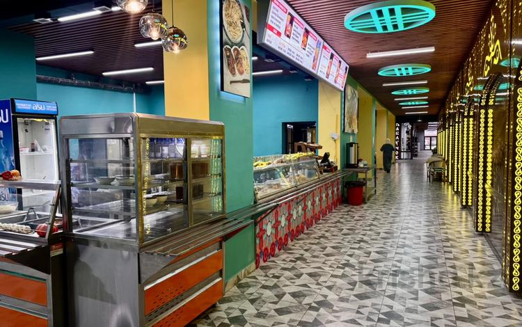 Магазины и бутики, общепит · 368 м² за 130 млн 〒 в Караганде, Казыбек би р-н — фото 2