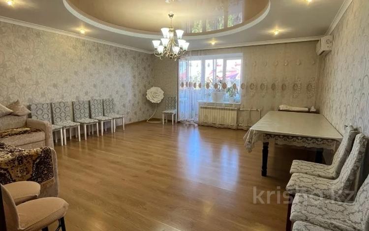 4-комнатная квартира · 156.3 м² · 5/5 этаж, Актобе, проспект Тауелсиздик за 55 млн ₸ — фото 6