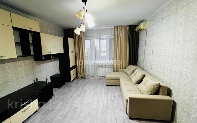1-комнатная квартира · 48 м² · 8/9 этаж, мкр Жулдыз-1 за 190 000 ₸ в Алматы, Турксибский р-н — фото 2