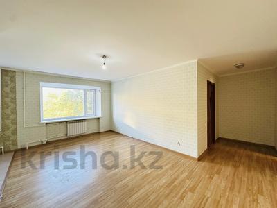 3-комнатная квартира · 58 м² · 2/5 этаж, Абая 79 за 8.5 млн ₸ в Шахтинске