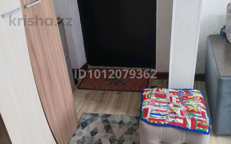 2-бөлмелі пәтер · 49 м², ул. Юность 23, бағасы: 18 млн ₸ в Семее, Красный Кордон — фото 2