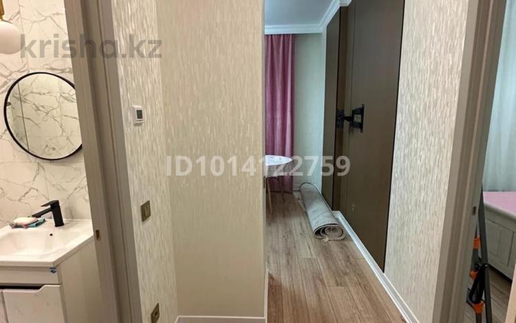 2-комнатная квартира · 38 м² · 13/20 этаж, Туран 39/3 за 350 000 ₸ в Астане, Нура р-н — фото 2