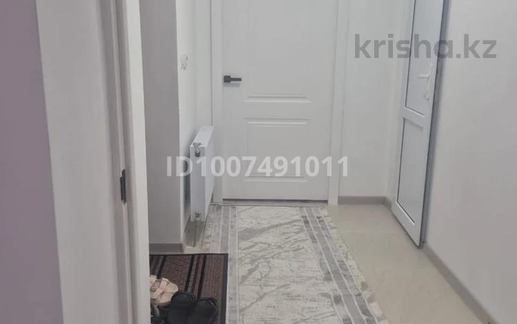 Дом · 2 комнаты · 35 м², мкр Бозарык 19 за 12 000 ₸ в Шымкенте, Абайский р-н — фото 2