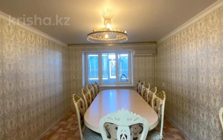 3-комнатная квартира · 61.2 м² · 5/5 этаж, мкр 12 за 20.5 млн ₸ в Актобе — фото 2