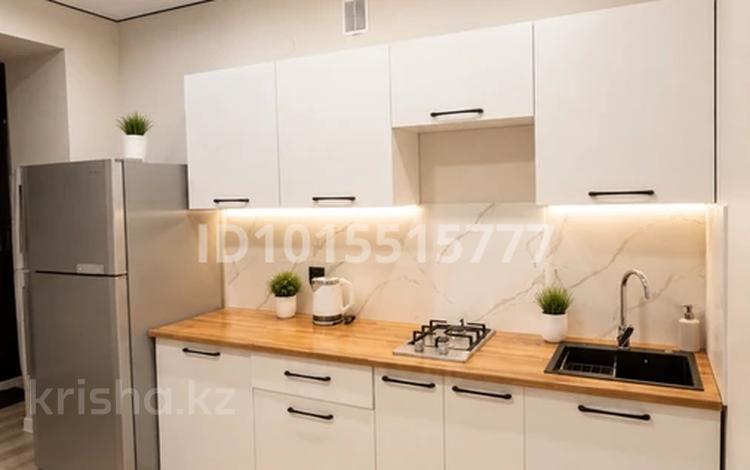 1-комнатная квартира · 47 м² · 3/5 этаж, мкр. Алтын орда 17г к3 — Мустафа шокая рядом гостиница коктобе за 10 000 ₸ в Актобе — фото 2