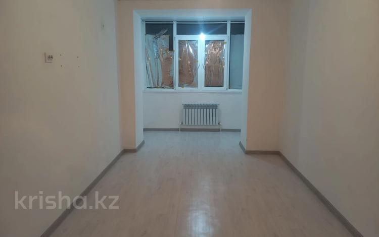 1-комнатная квартира · 49.4 м² · 1/5 этаж, Губарова за 14.5 млн ₸ в Уральске — фото 2