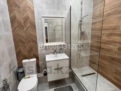 2-комнатная квартира · 55 м² · 15/15 этаж, 17-й мкр, ​17-й микрорайон 6 за 2 500 〒 в Актау