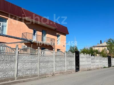 Жеке үй · 6 бөлме · 360 м², Абая 13, бағасы: 7 777 〒 в Приозёрске