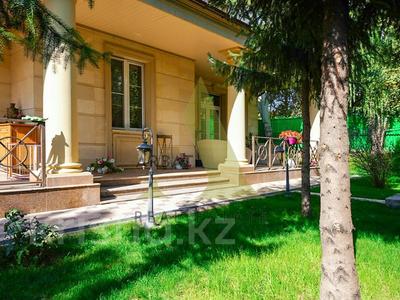 Отдельный дом · 8 комнат · 650 м² · 14 сот., мкр Каменское плато за 970 млн 〒 в Алматы, Медеуский р-н