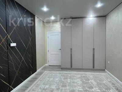 3-бөлмелі пәтер · 90 м² · 1/5 қабат, Самал 33 а, бағасы: 38 млн ₸ в Талдыкоргане, мкр Самал