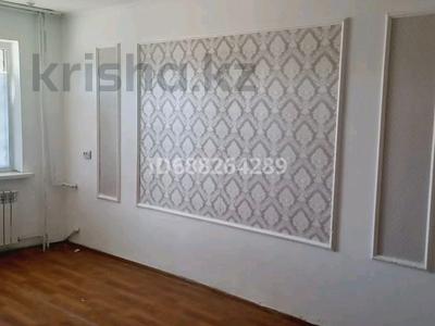 Продажа квартир в Кызылординской обл.: 2-комнатная квартира, 45 м², 1/4 этаж, Жетиколь 16 — Возле магазина Максим за 5.3 млн 〒 2-комнатная квартира, 45 м², 1/4 этаж, Жетиколь 16 — Возле магазина Максим за 5.3 млн 〒 в